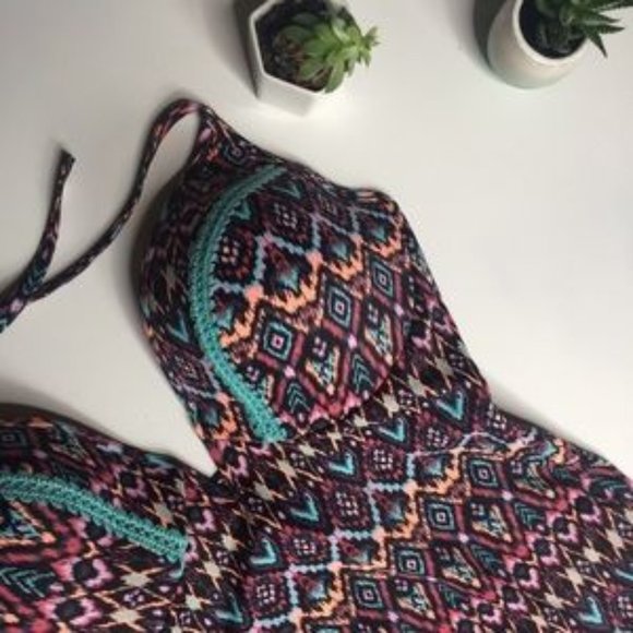 Shade & Shore 36D Tribal One Piece Swimsuit - Picture 7 of 7